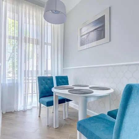 3 - Parkowy Апартаменти *